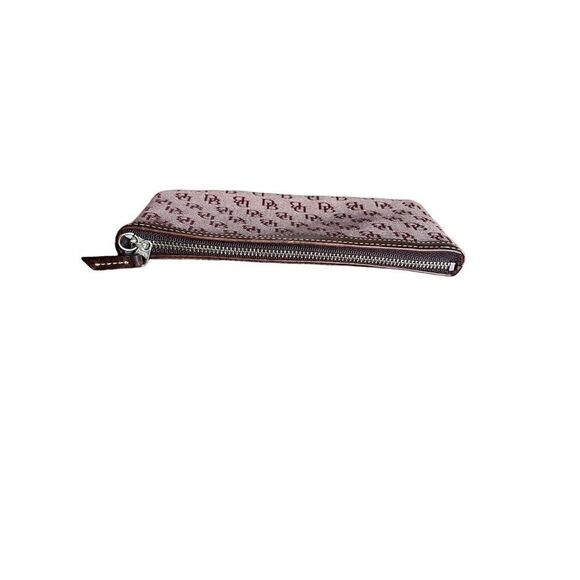 Dooney & Bourke Zip Top Pouch/Wristlet/Wallet Burgundy Signature Leather Trim - Picture 5 of 6